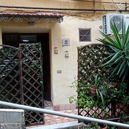 Casetta 23 Apartment Наполи Екстериор снимка